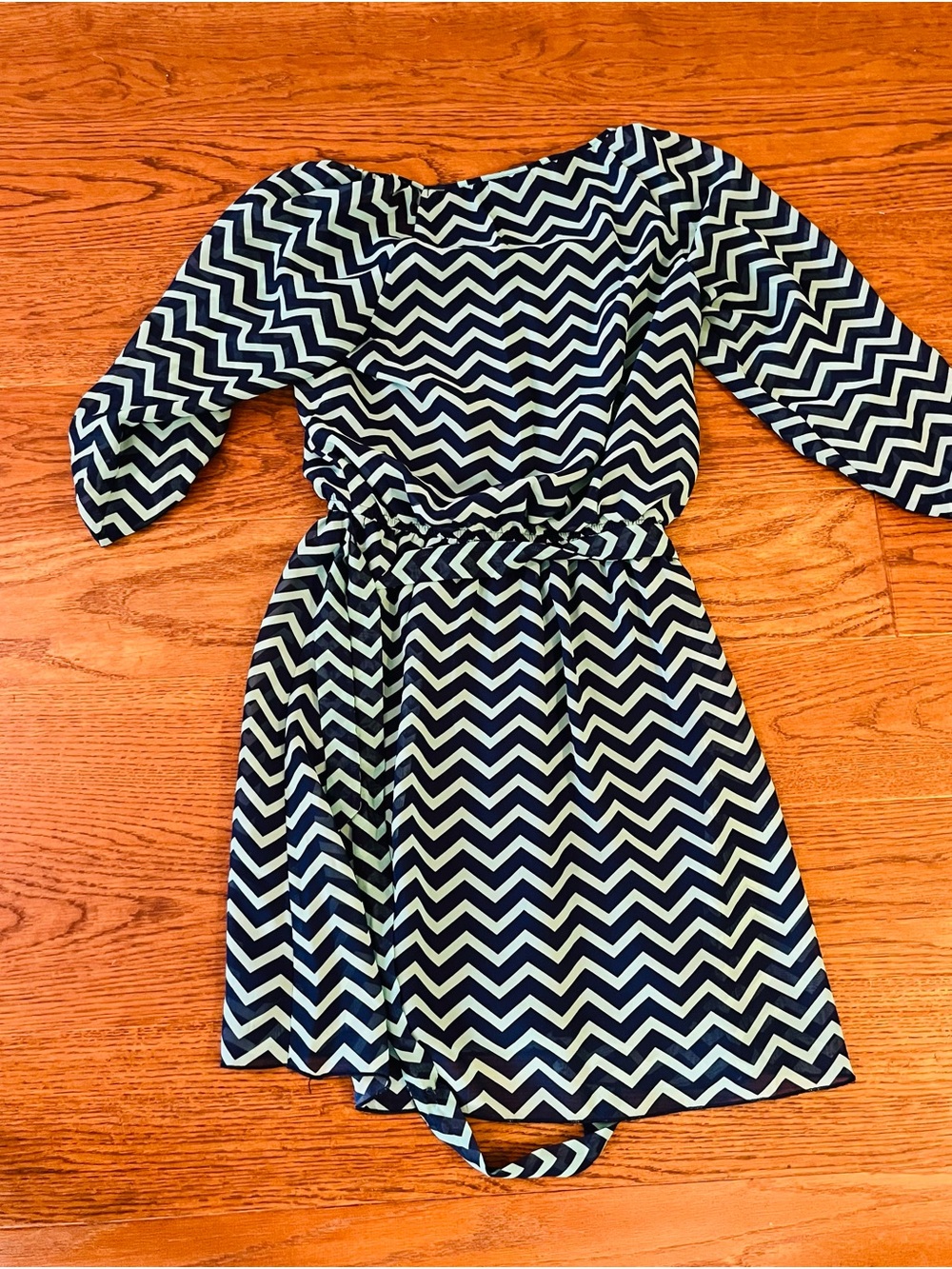 Speechless Navy and White Chevron Midi Dress - Picture 4 of 5